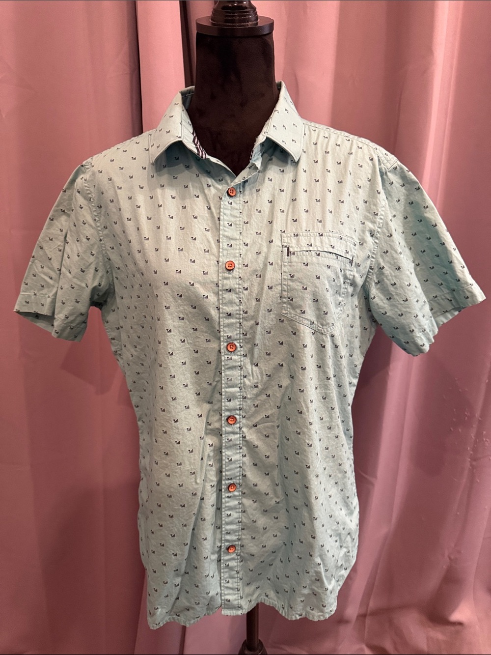 BRAND NEW!  Light Aqua Short-Sleeve Printed Men's Shirt